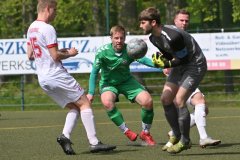 Anker17