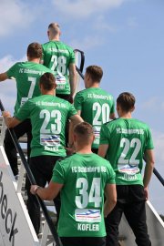 Flughafen-Trikot-7