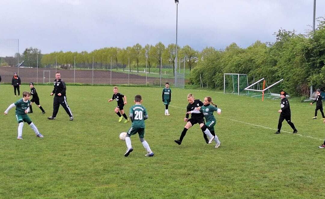 E1 siegt im Spitzenspiel gegen den FSV Testorf Upahl II