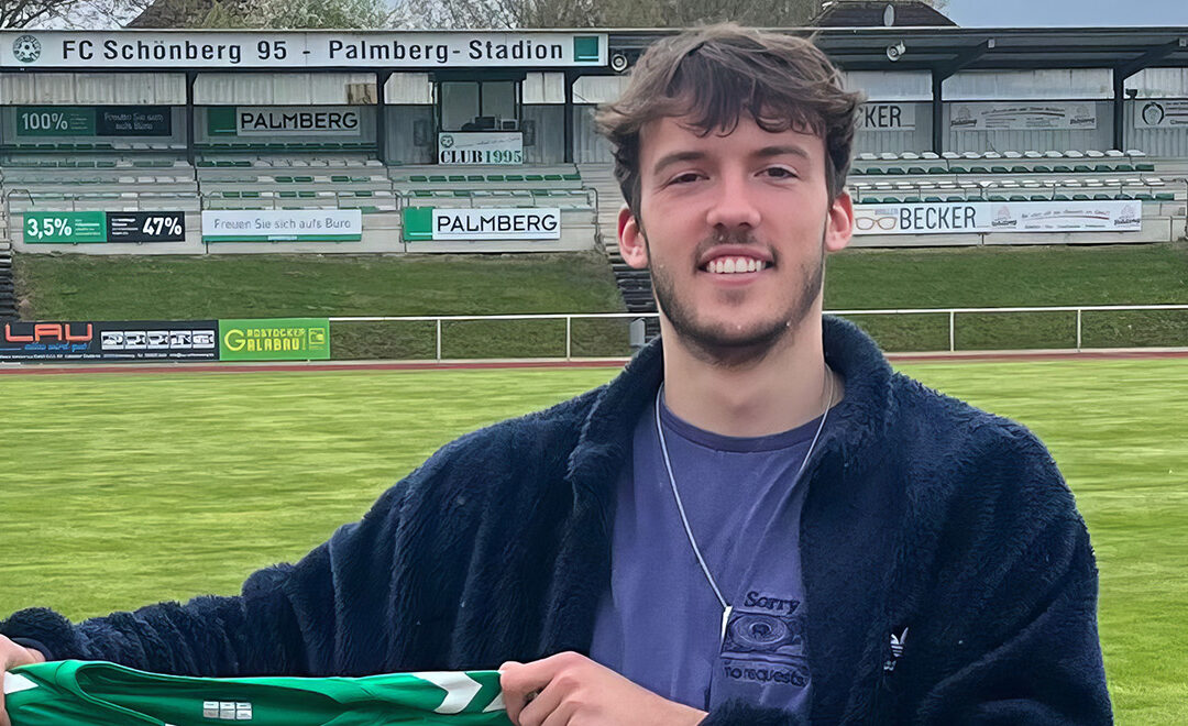 Jan Muhlack wechselt vom FC Anker Wismar an die Maurine